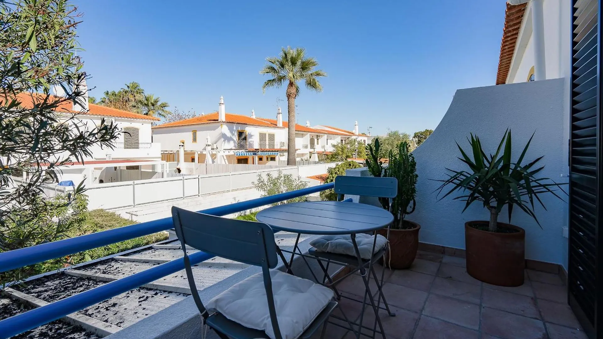 Vila Ramalhete W/ 3 Bdr & Balcony By Lovelystay Altura